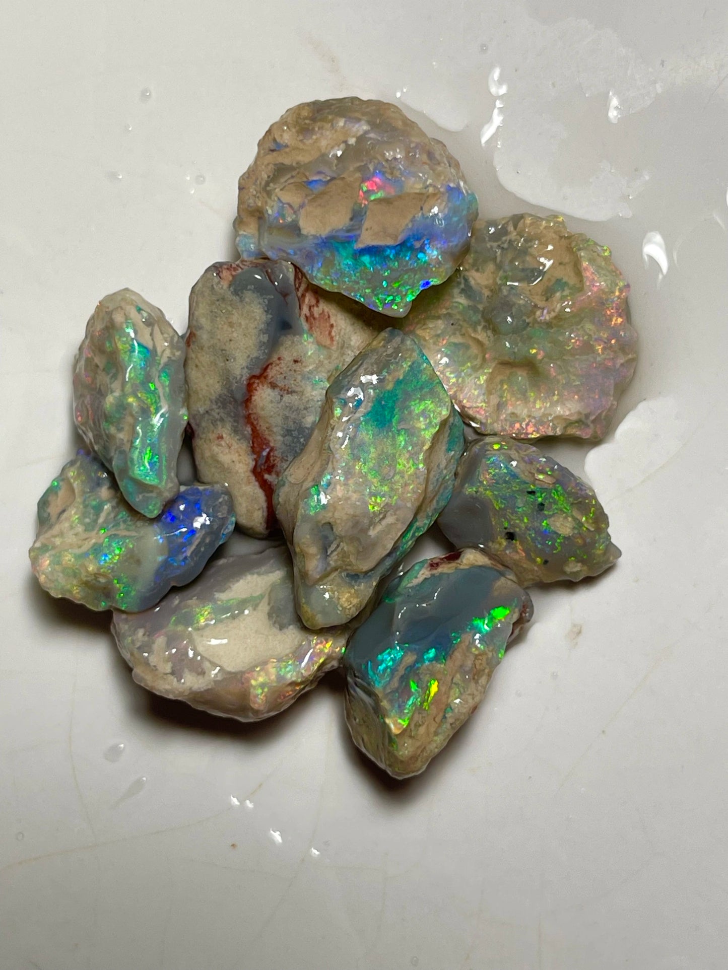 Bright Multicolour knobby & Seam opal formations 93.75cts Lighting Ridge Lots of potential to cut 24x16x7mm to 14x14x5mm SKU#RLN015