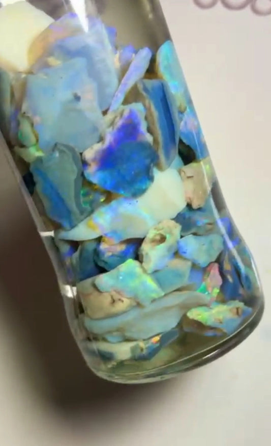 Lightning Ridge Potch & Lots colours 215.00cts Mixed base Seam & Knobby opal rough Potential here 20x10x3mm to 8x7x3 mm SKU#RLN003