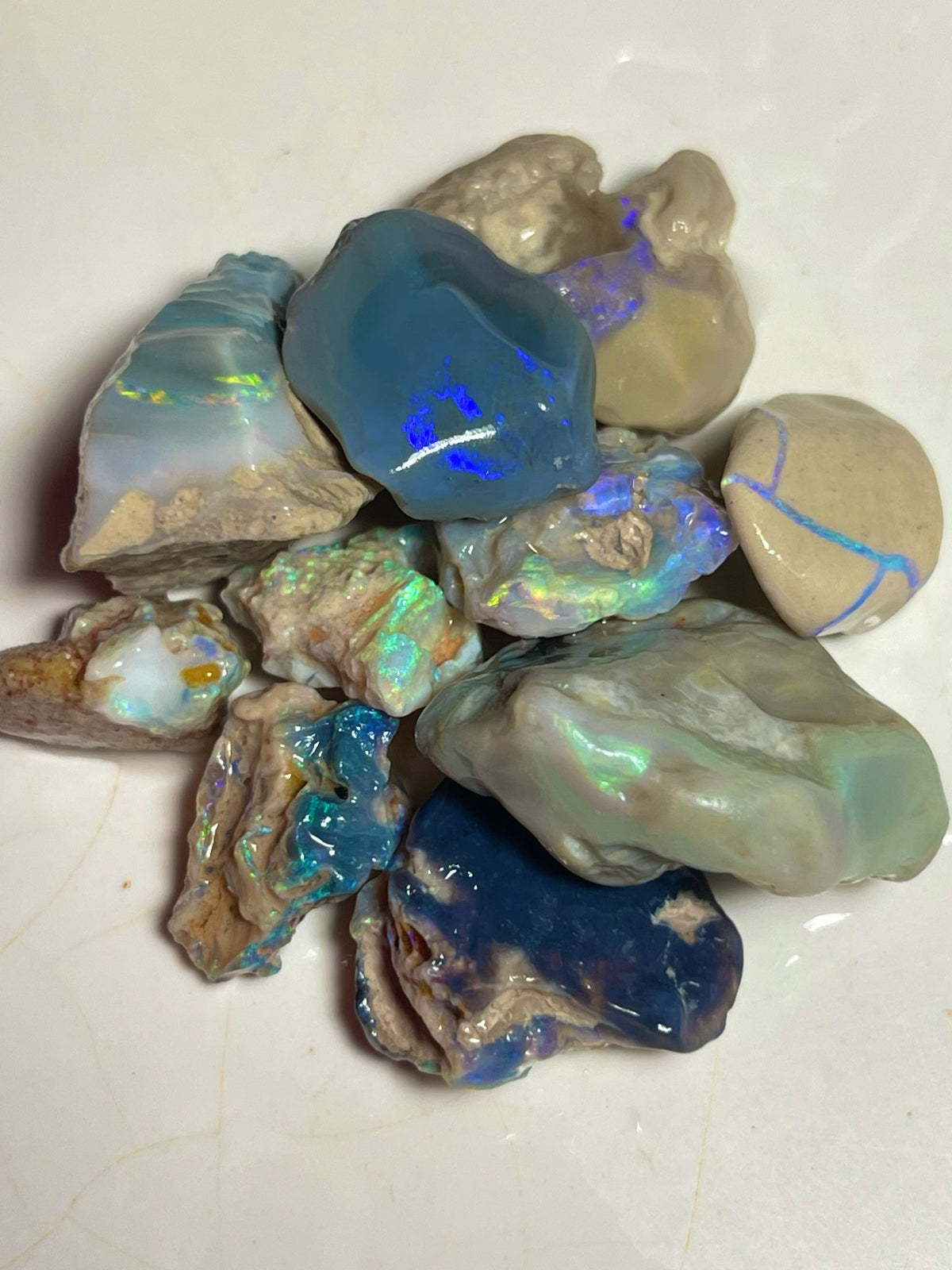 Knobbly Rocks Knobby Seam & Opal formation rough 109.00cts Nice Colours to chase & e ...