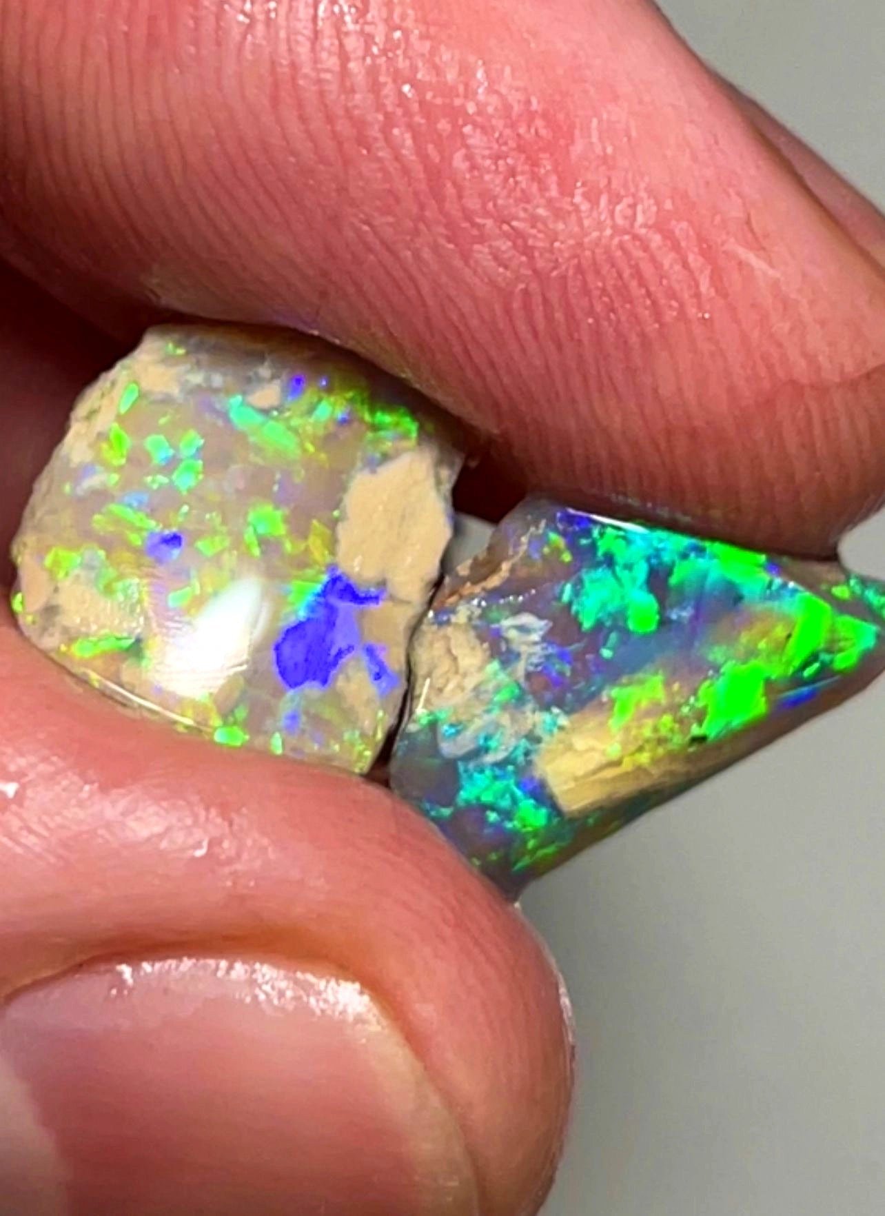 5.75cts Lightning Ridge Rough/rub Opal Crystal / Dark Pair Stunning Vibrant Multifires 16x10x4mm & 14x10x2mm SKU#0001