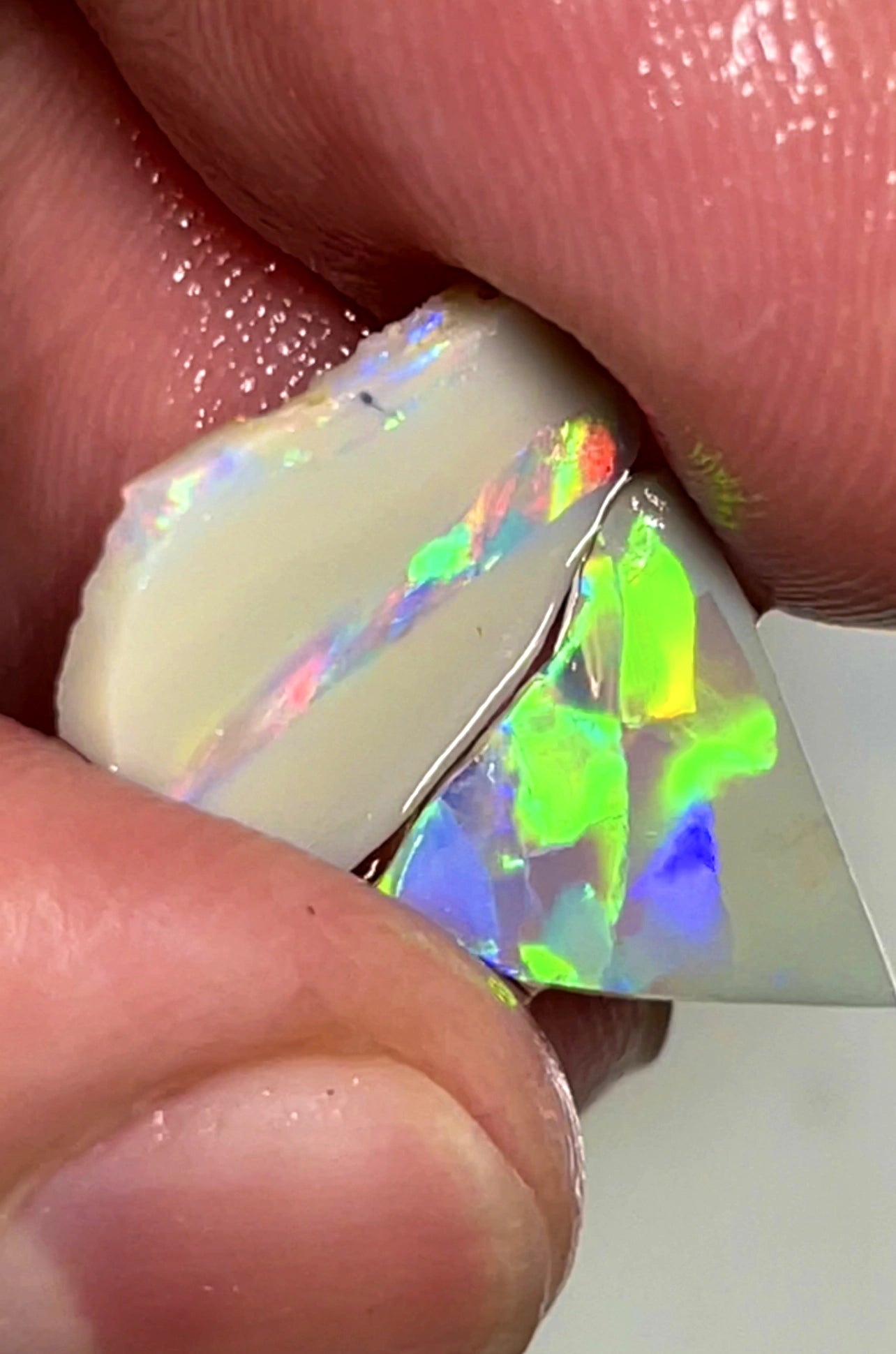 3.25cts Lightning Ridge Rough Rubs Seam Opal Pair Bright Multifires & gorgeous patterns 10x10x2mm & 15x8x1mm SKU#0012