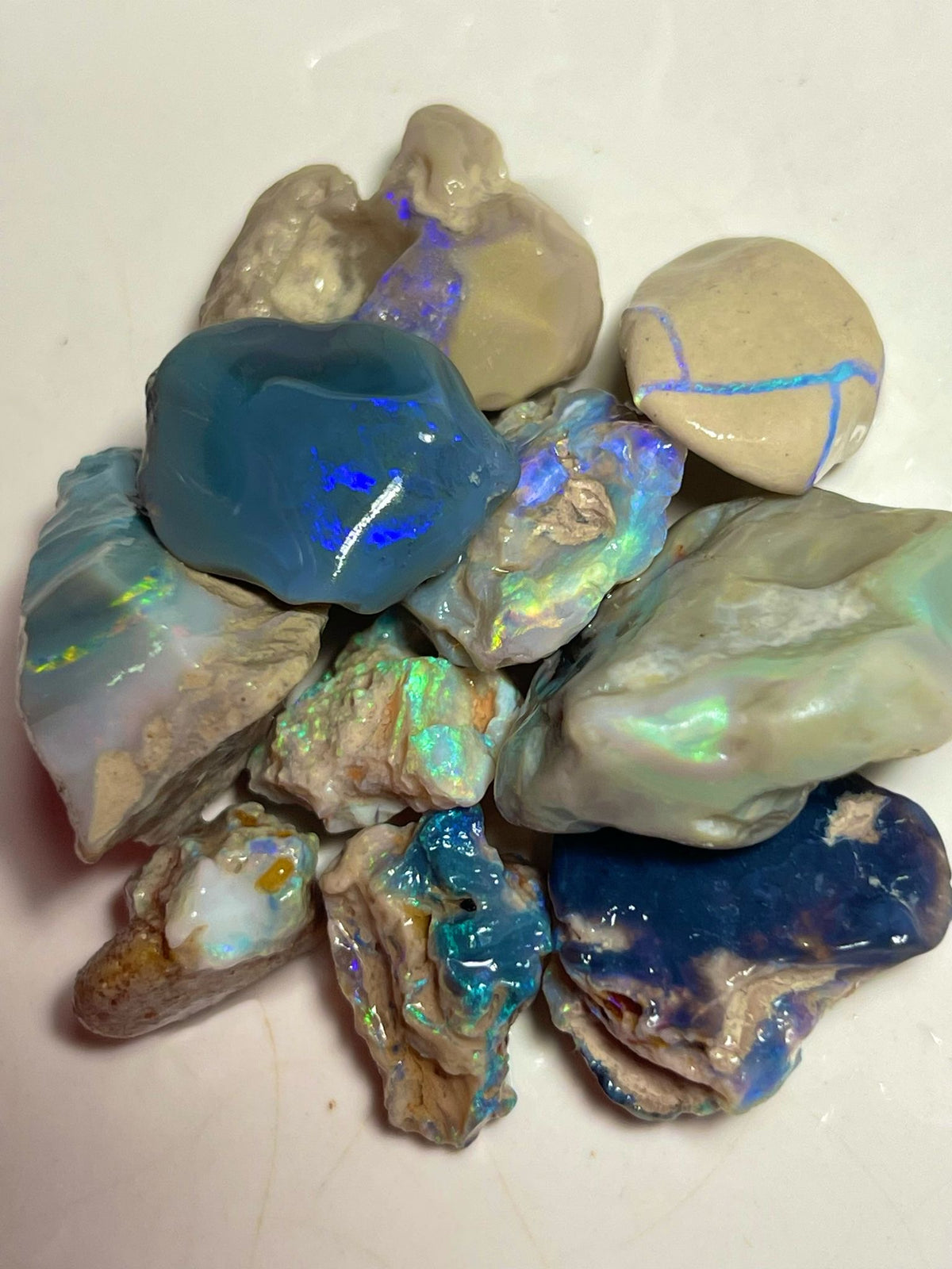 Knobbly Rocks Knobby Seam & Opal formation rough 109.00cts Nice Colours to chase & e ...